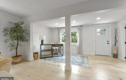 411 E A ST, PURCELLVILLE, VA 20132