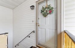 5 Utah Drive, Old Bridge, NJ 08857