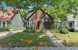 1014 Smith Avenue, Lansing, MI 48910