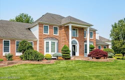1 Christie Lane, Freehold, NJ 07728