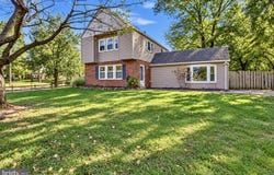 8585 SHERMAN Court, MANASSAS, VA 20110