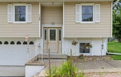 1122 E Avenue, Albia, IA 52531