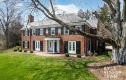 31 Mayfair Drive NE, Grand Rapids, MI 49503