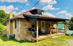 214 Parr Avenue, Mingo Junction, OH 43938