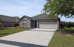 51 Castle Bay Drive, Hampstead, NC 28443