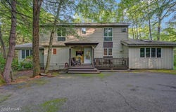 133 Lookout Drive, Lords Valley, PA 18428