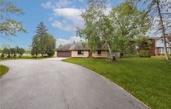 10229 State Road, North Royalton, OH 44133