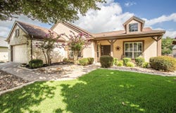 104 Falls CIR, Georgetown, TX 78633