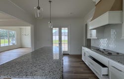5127 Stonewater Dr, Gonzales, LA 70737