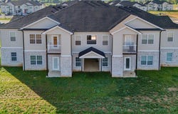 338 Hillview Mills, Bowling Green, KY 42101