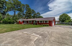 220 Airport Road NE, Pikeville, NC 27863