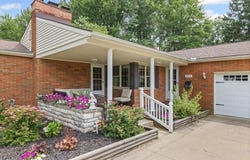 386 Maplewood Drive, Alliance, OH 44601