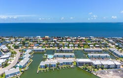603 Lauderdale Dr, ROCKPORT, TX 78382