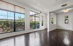 561 W Maple Avenue, Orange, CA 92868