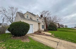 1220 25th Street NE, Canton, OH 44714