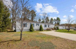 6 Adams Street, Epsom, NH 03234