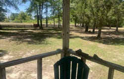 517 Dunnam Rd., Leakesville, MS 39451