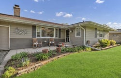 405 Thomas Drive, Sycamore, IL 60178
