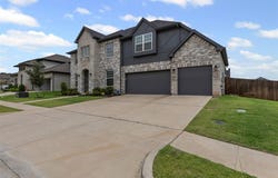 400 E Paddock, Willow Park, TX 76087