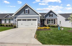 160 Eagle Circle, Amherst, OH 44001