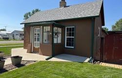 222 E Barry St, Glendive, MT 59330