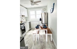 302 E BUTTERCUP ROAD, WILDWOOD, NJ 08260