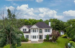 804 BLUE SPRUCE LANE, EASTON, PA 18040
