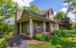105 Walnut Hill, GALENA, IL 61036