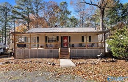 6083 County Road 491, Stevenson, AL 35772