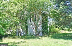 210 W MAIN Street, CECILTON, MD 21913