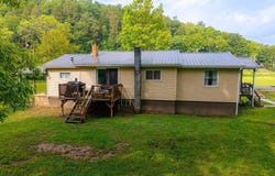 1222 Quaker Valley Road, New Paris, PA 15554