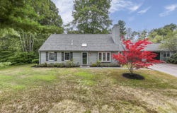 53 Willow Grove Road, Brunswick, ME 04011