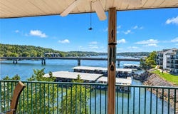 414 Cedar Heights Dr, Camdenton, MO 65020