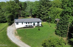 325 Central Ave, Pewee Valley, KY 40056