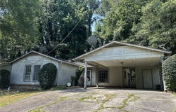 512 Rockborough Terrace, Stone Mountain, GA 30083