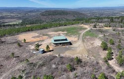 17583 Round Mountain Road, Howe, OK 74940