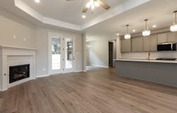 584 HOLDEN, Cordova, TN 38018