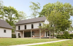 5 Grand Avenue, Shelter Island Heights, NY 11965