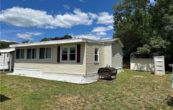 35 Sherwood Valley Lane, Coventry, RI 02816