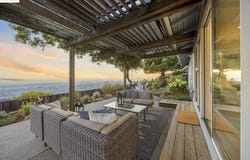 51 Rishell Dr, Oakland, CA 94619