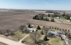 2057 Newell Ave, New Hampton, IA 50659