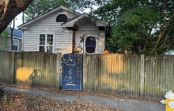 2 S Enston Avenue, Charleston, SC 29403