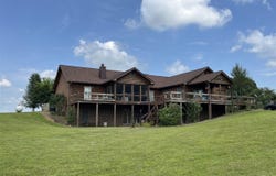 7206 Island Ford Road, Hanson, KY 42413