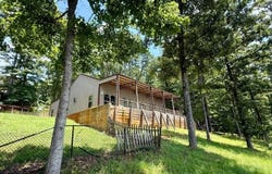 107 River Shore Rd, Fulton, MS 38843