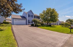 5792 Pinwheel Circle, East Syracuse, NY 13057