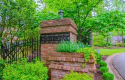 8 Kingsbridge Way, Little Rock, AR 72212