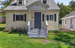 95 Walker Road, Woolwich, ME 04579