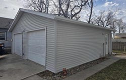 232 N Nesmith Ave, Sioux Falls, SD 57103