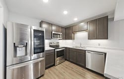 121 Bordeaux Way, St Peters, MO 63376