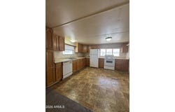 686 N Ocotillo Drive, Apache Junction, AZ 85120